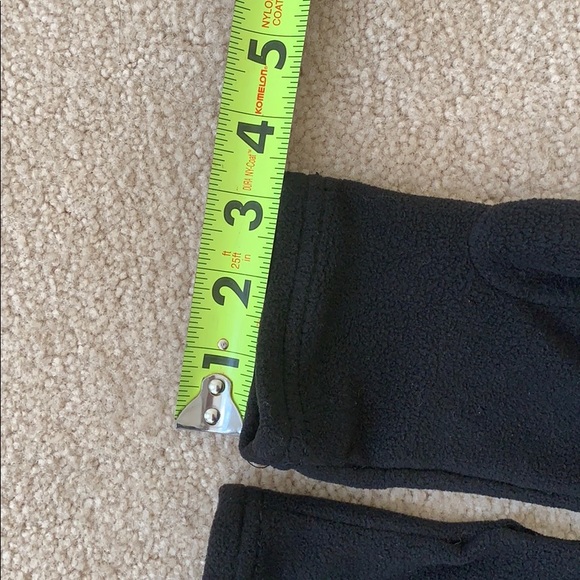 Black Hat and Gloves Bundle - Picture 8 of 8